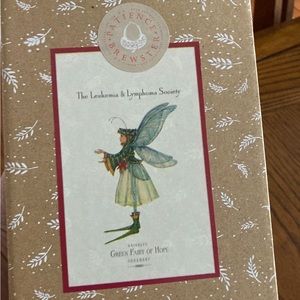 RARE Patience Brewster Krinkles Department 56 Green
Fairy of Hope Ornament w box